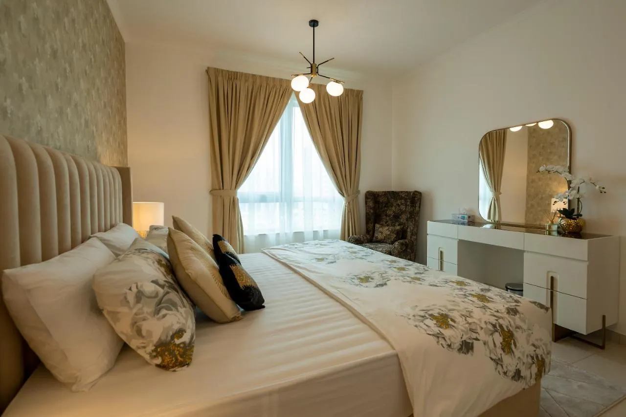 Ina Homes-Residences Tower 7 Full Burj Khalifa & Fountain Views دبي الإمارات العربية المتحدة